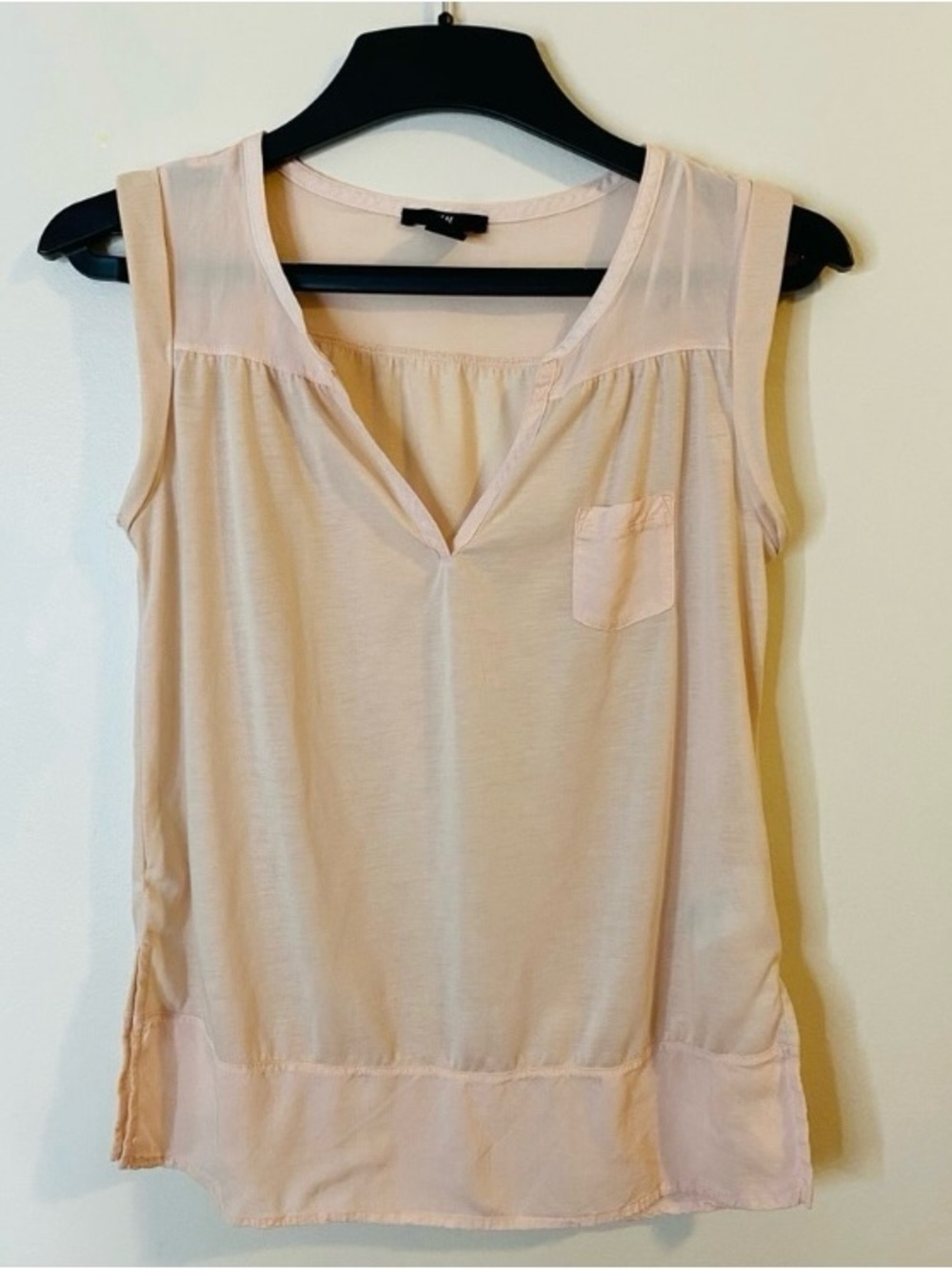 H&M Pale coral Pink Sleeveless V-Neck Tank Top